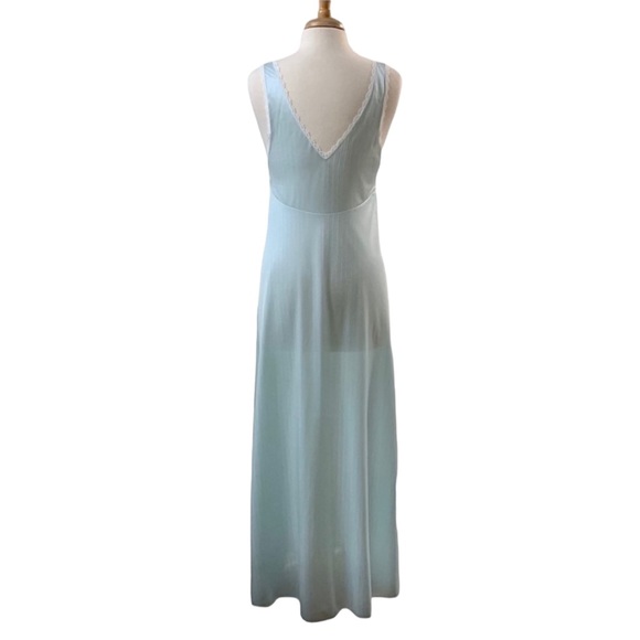 Vintage Lorraine Nylon and Lace Floor Length Pale Blue Nightgown - Picture 4 of 9